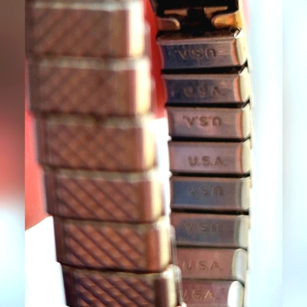 Vintage Wittnauer 10k, Ladies watch - Picture 5 of 5